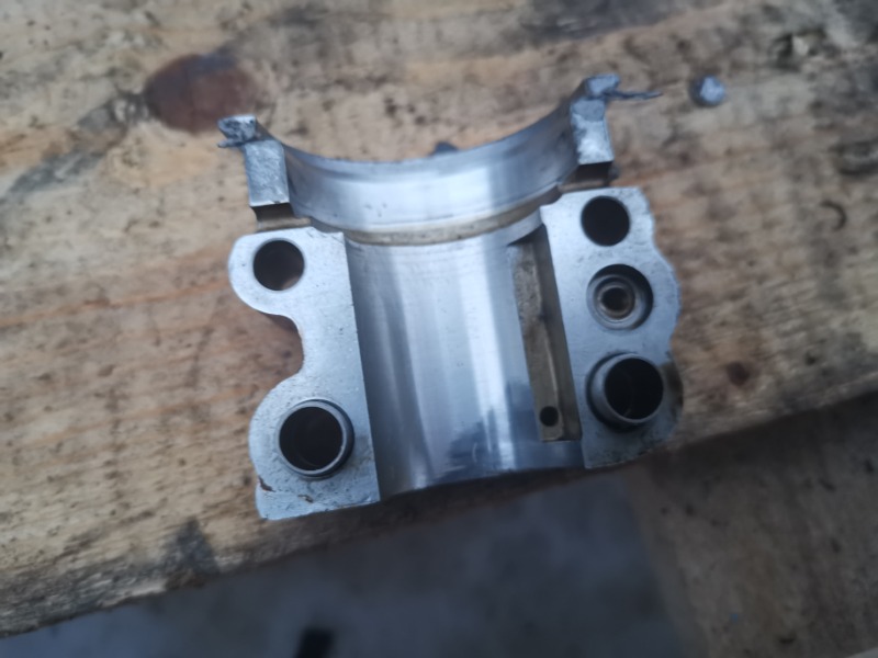 Постель распредвала AP-0010166535 Постель распредвала AP-0010166535