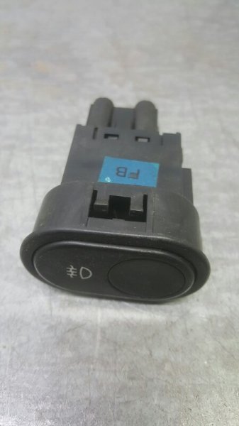 Кнопка света  противотуманных фар AP-0010180515