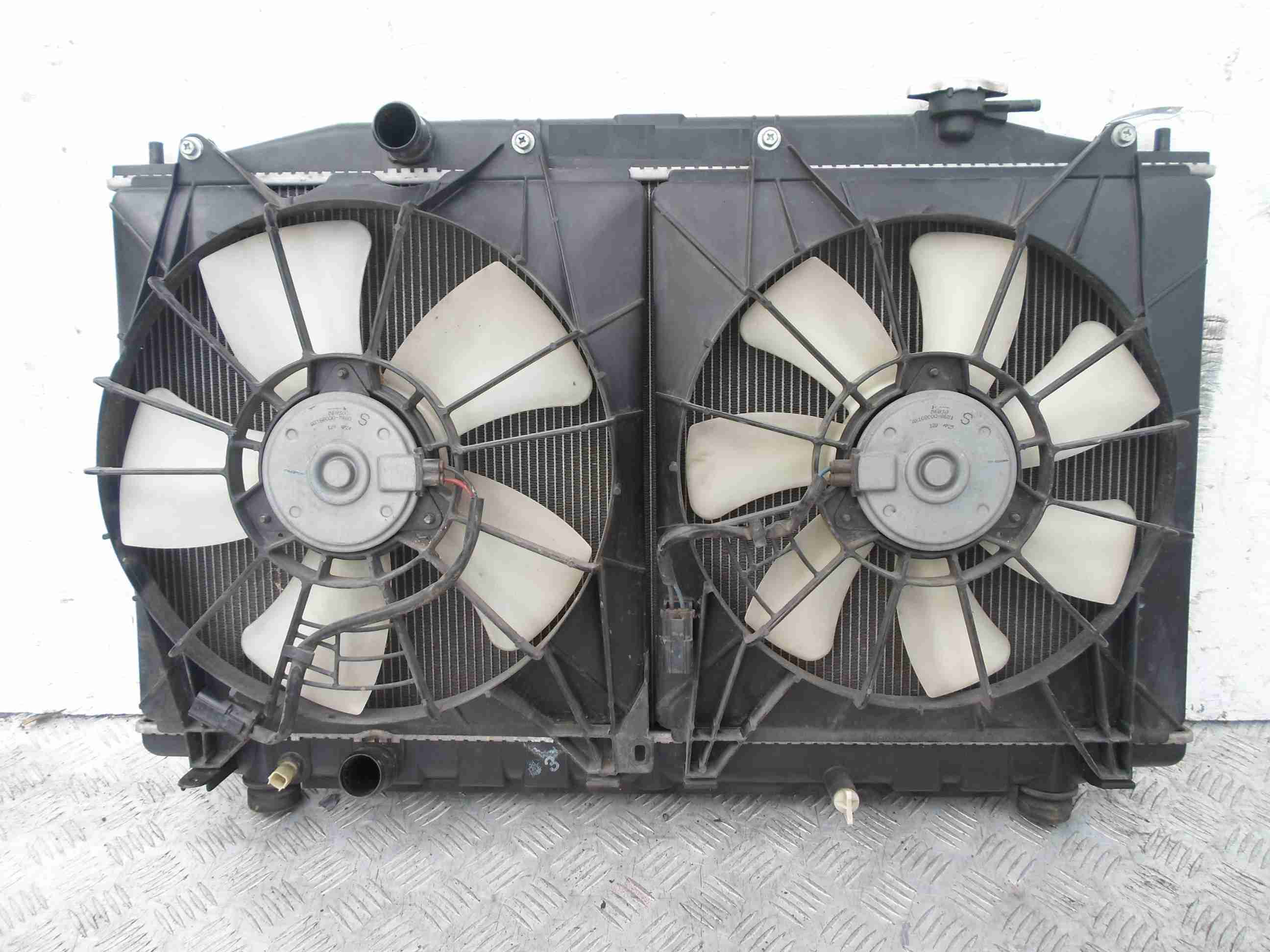 Радиатор охлаждения двигателя AP-0010227859