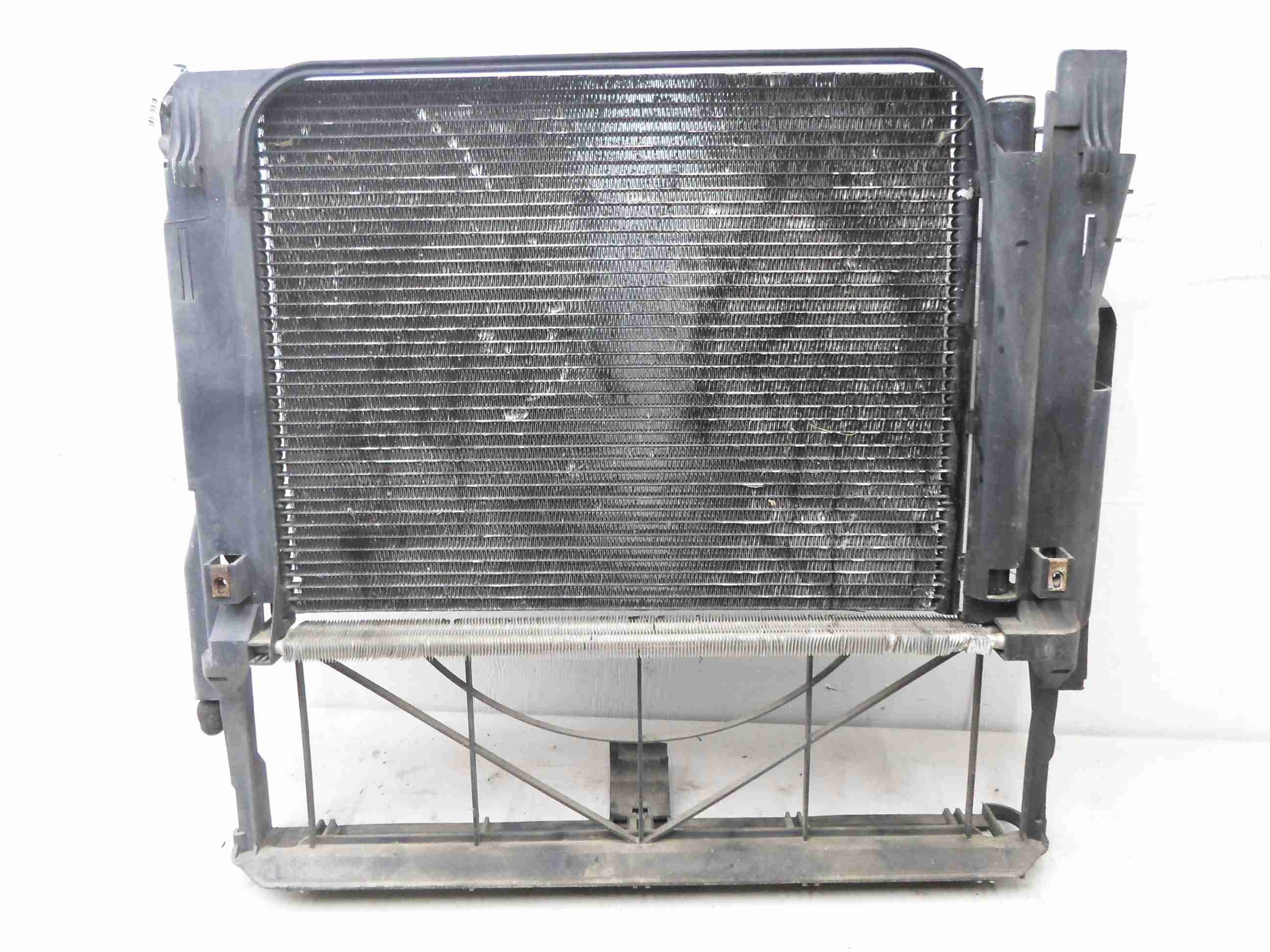 Радиатор кондиционера (конденсер) AP-0010240654