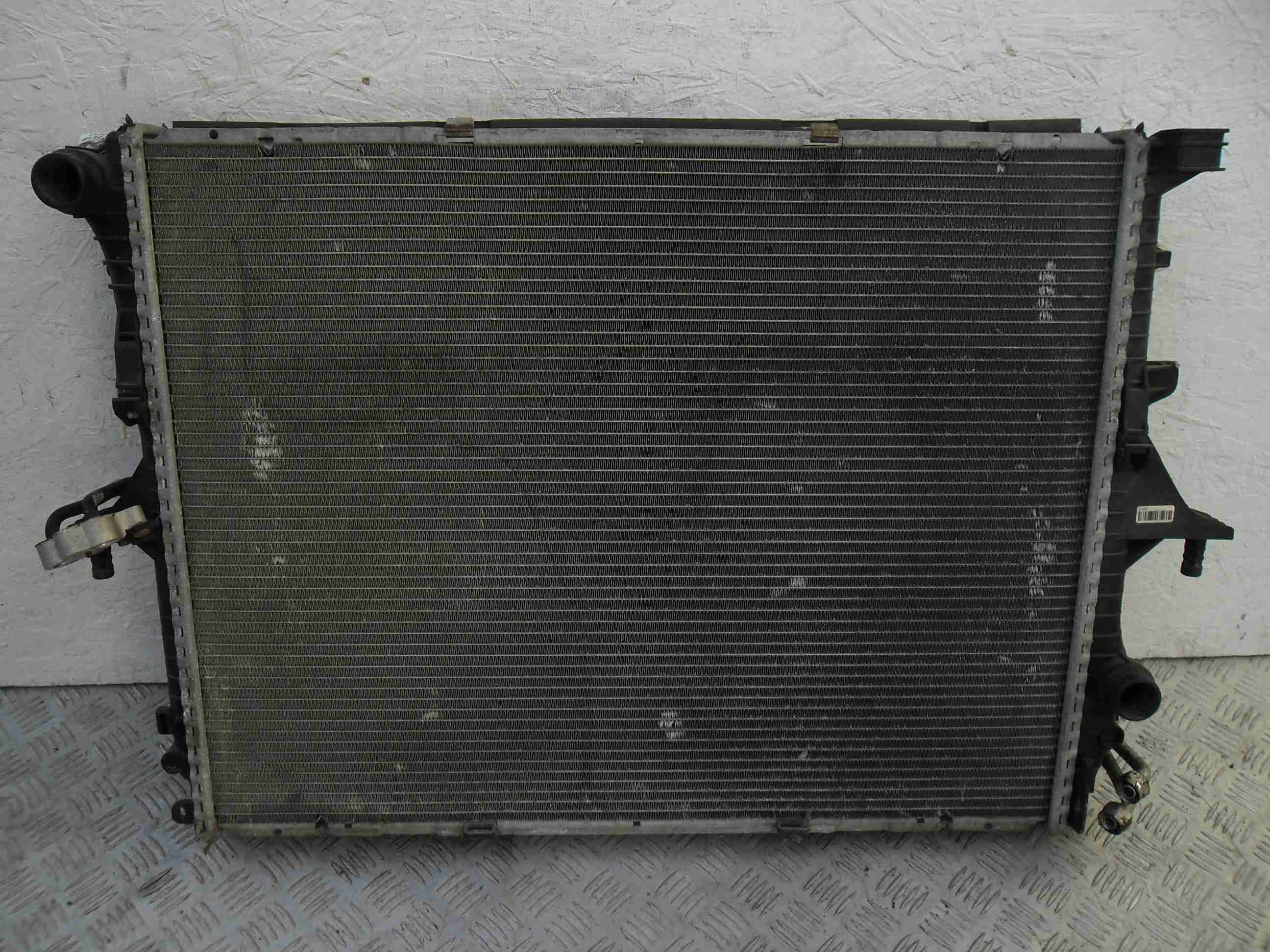 Радиатор охлаждения двигателя AP-0010252932