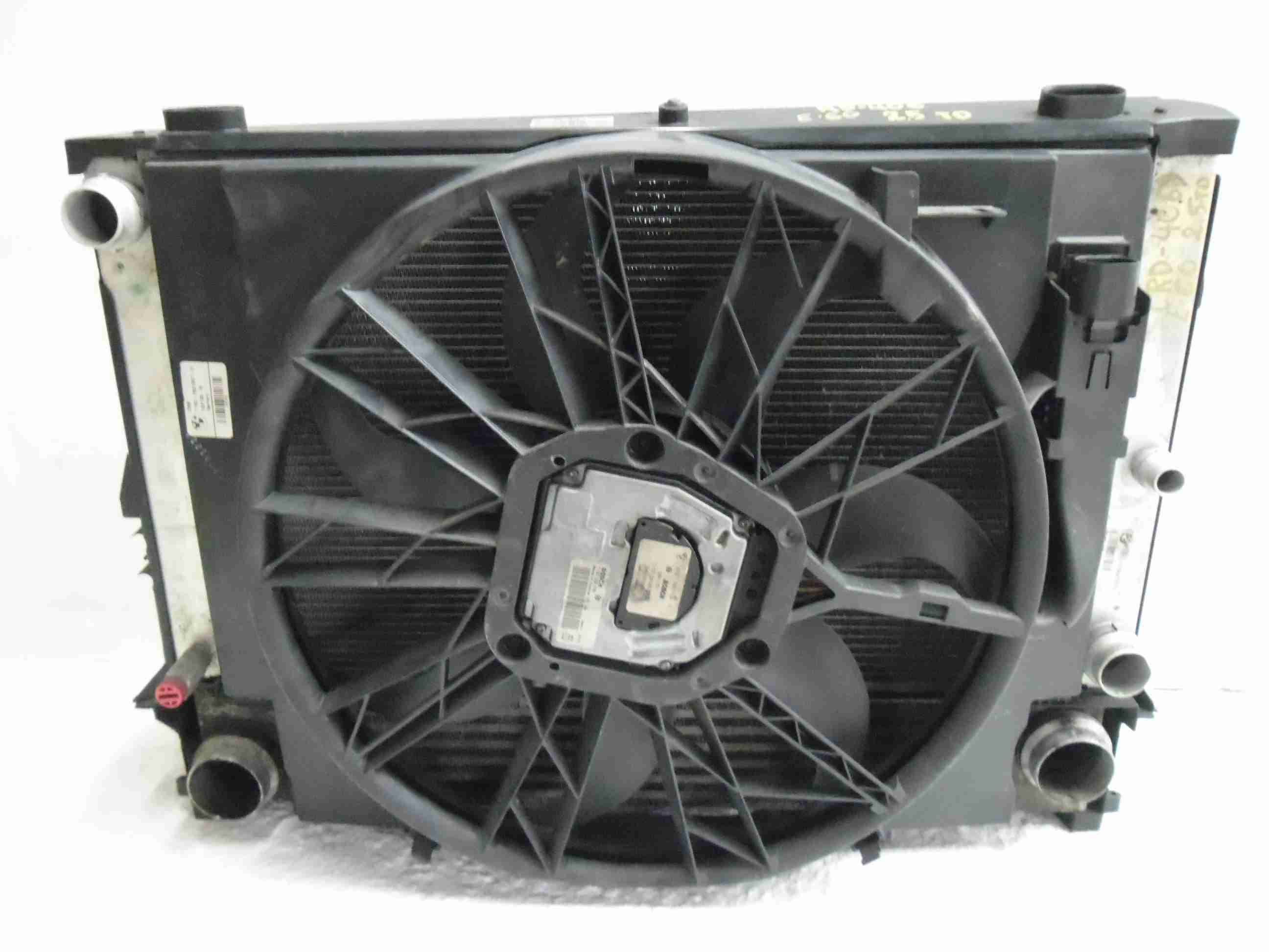 Радиатор охлаждения двигателя AP-0010255136