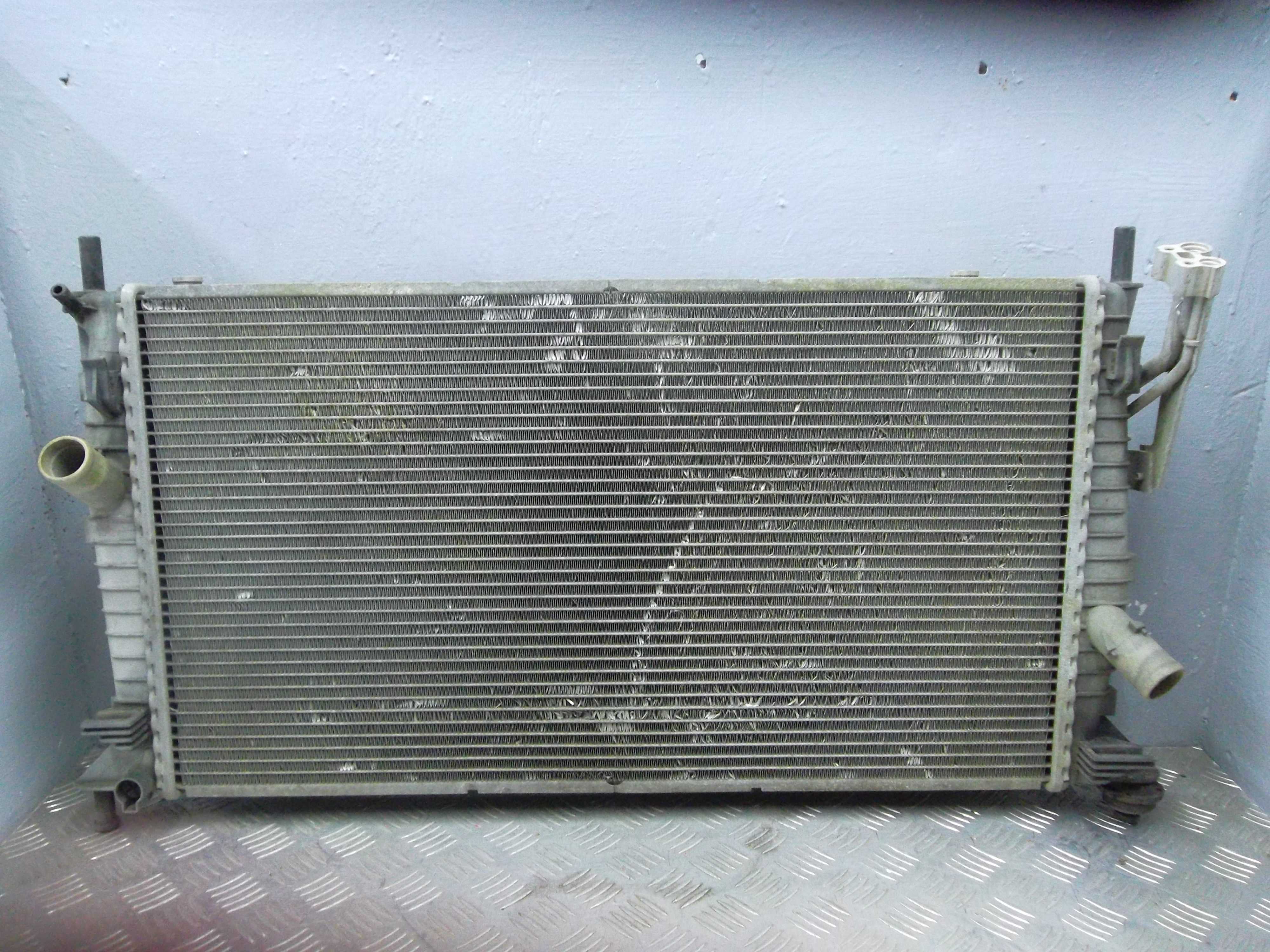 Радиатор кондиционера (конденсер) AP-0010255122