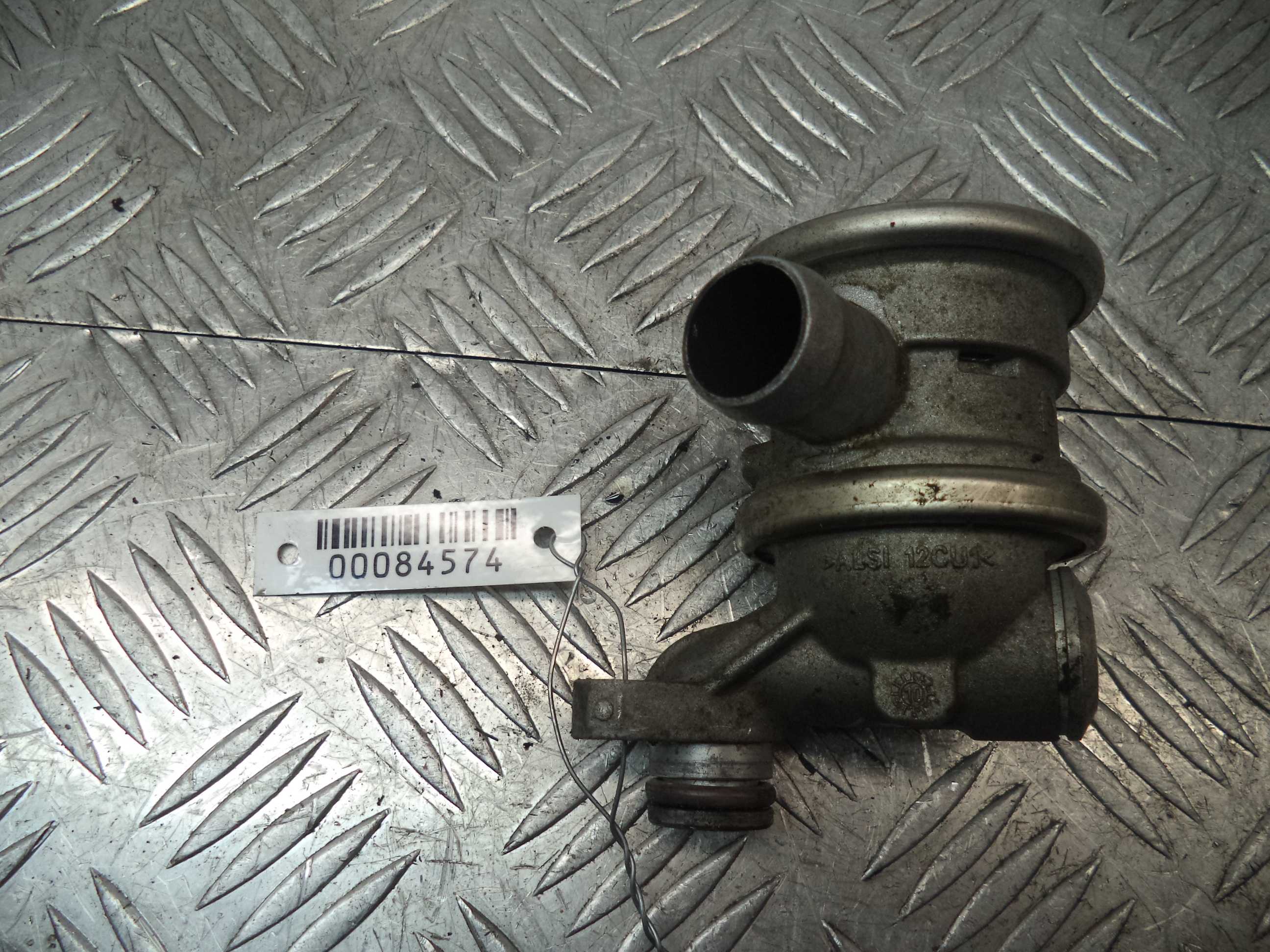Клапан вентиляции картерных газов AP-0010306817