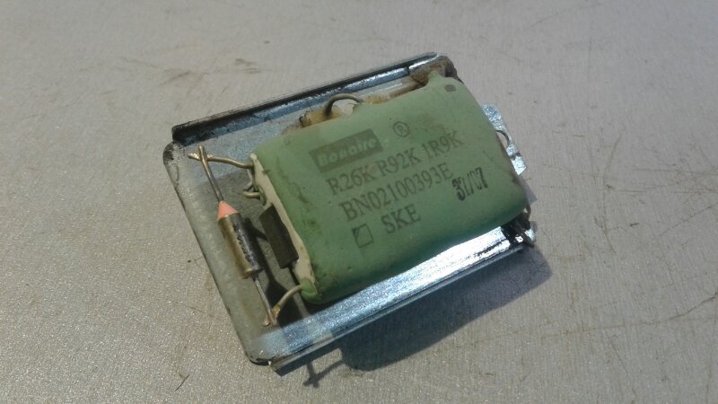 Резистор отопителя AP-0010440158