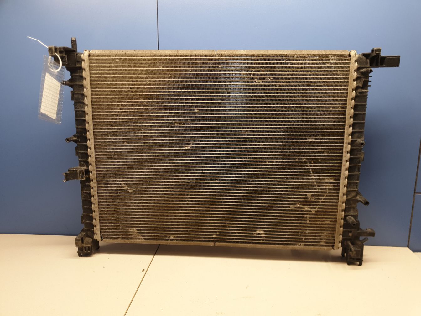 Радиатор охлаждения двигателя AP-0010501660