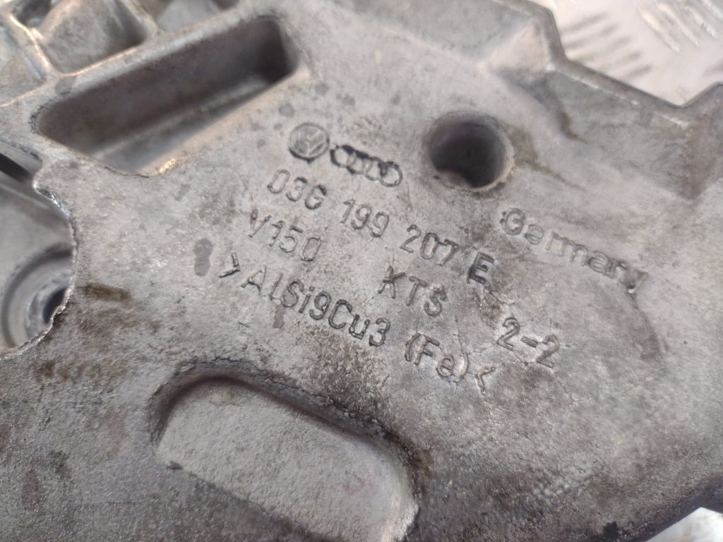 Кронштейн двигателя правый AP-0010668925