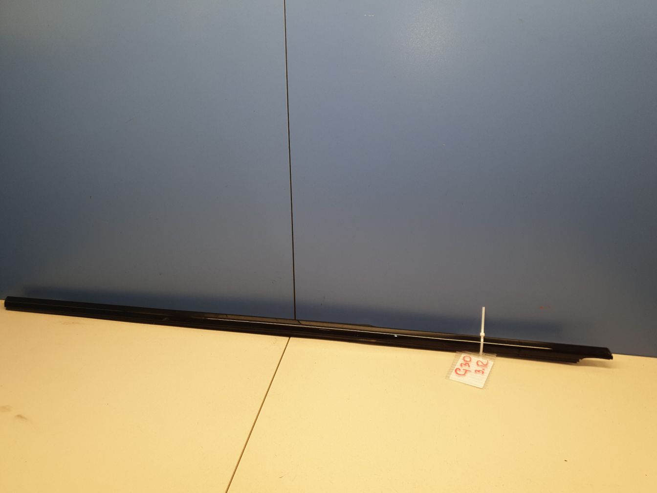 Накладка стекла заднего правого AP-0011514435