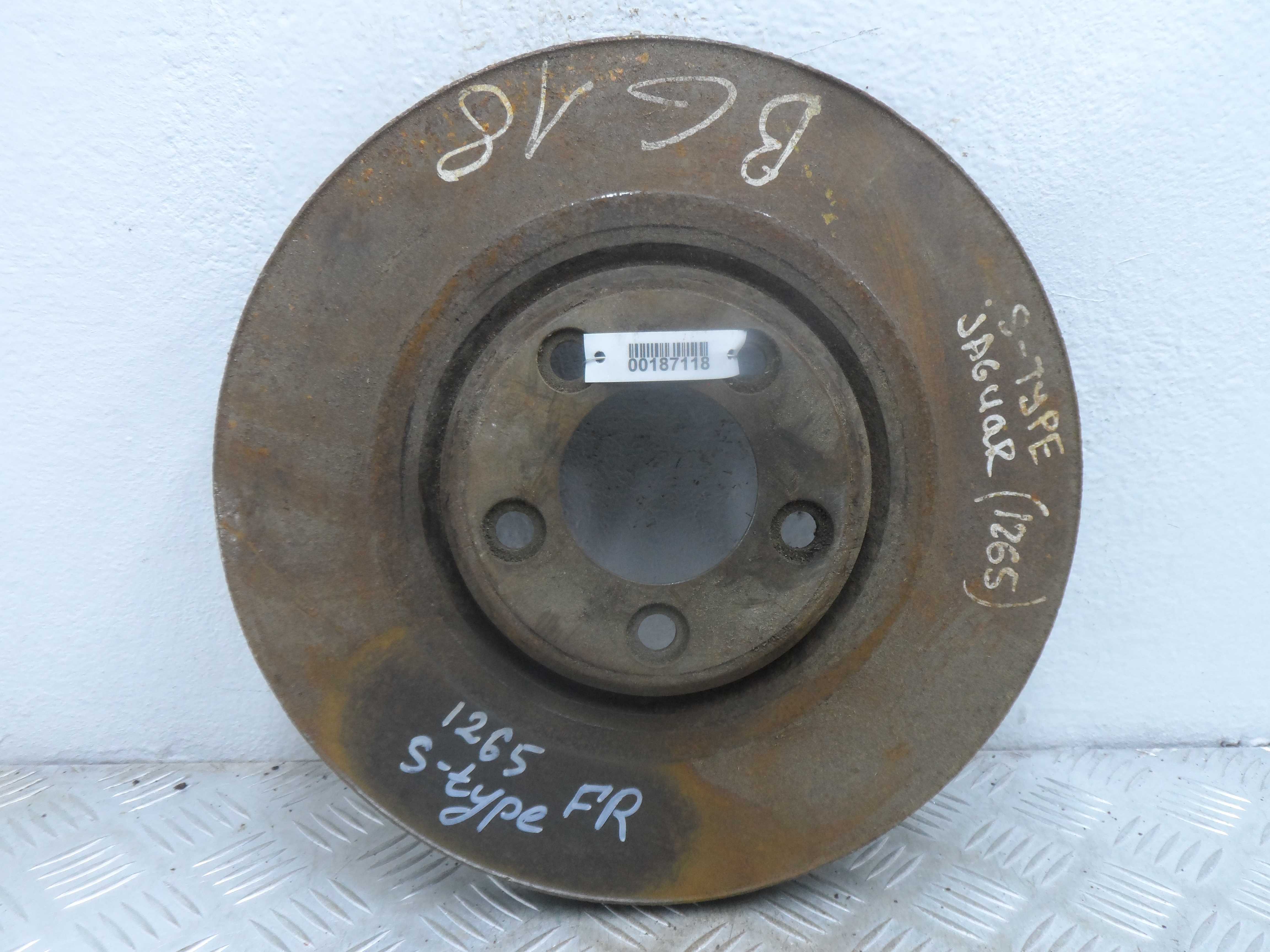 Диск тормозной передний вентилируемый AP-0011951521