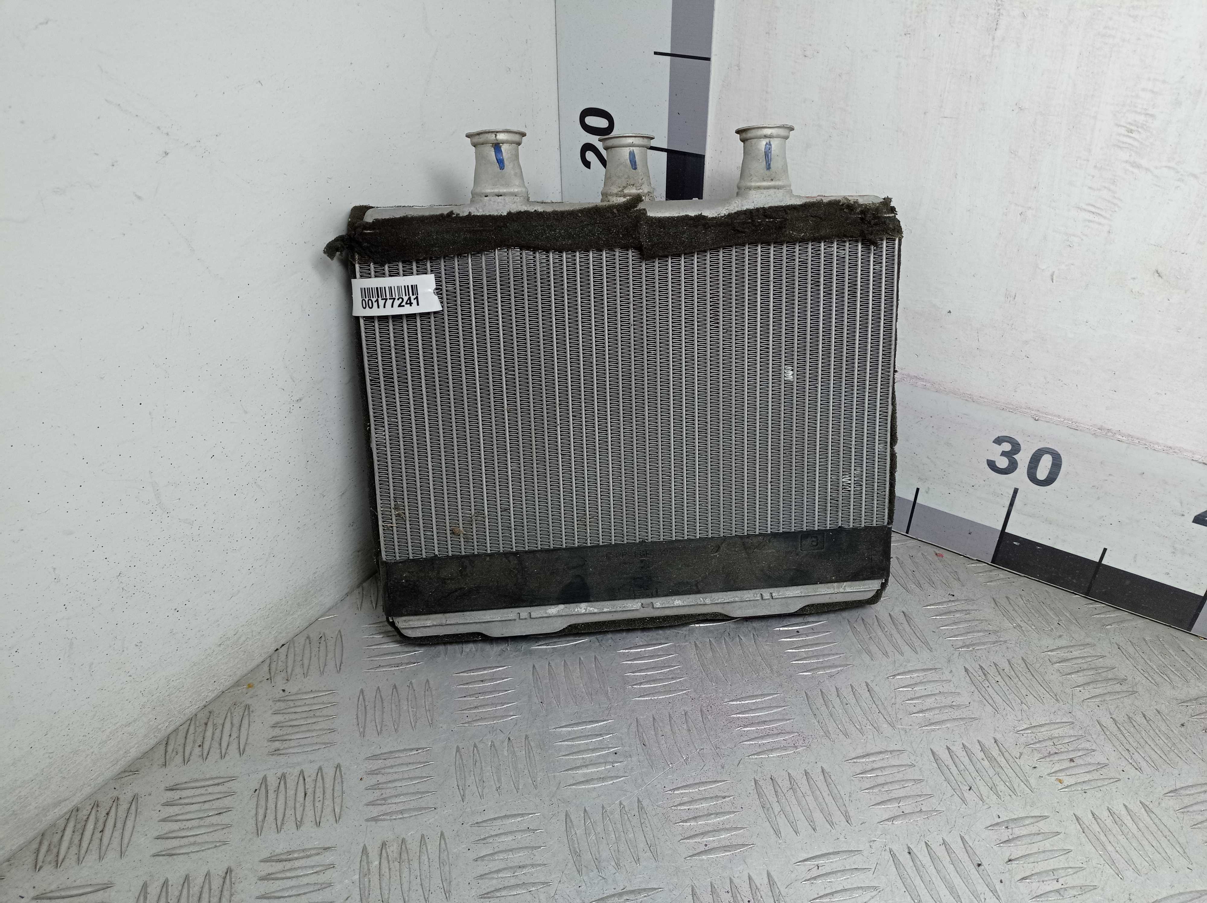 Радиатор отопителя AP-0012176397
