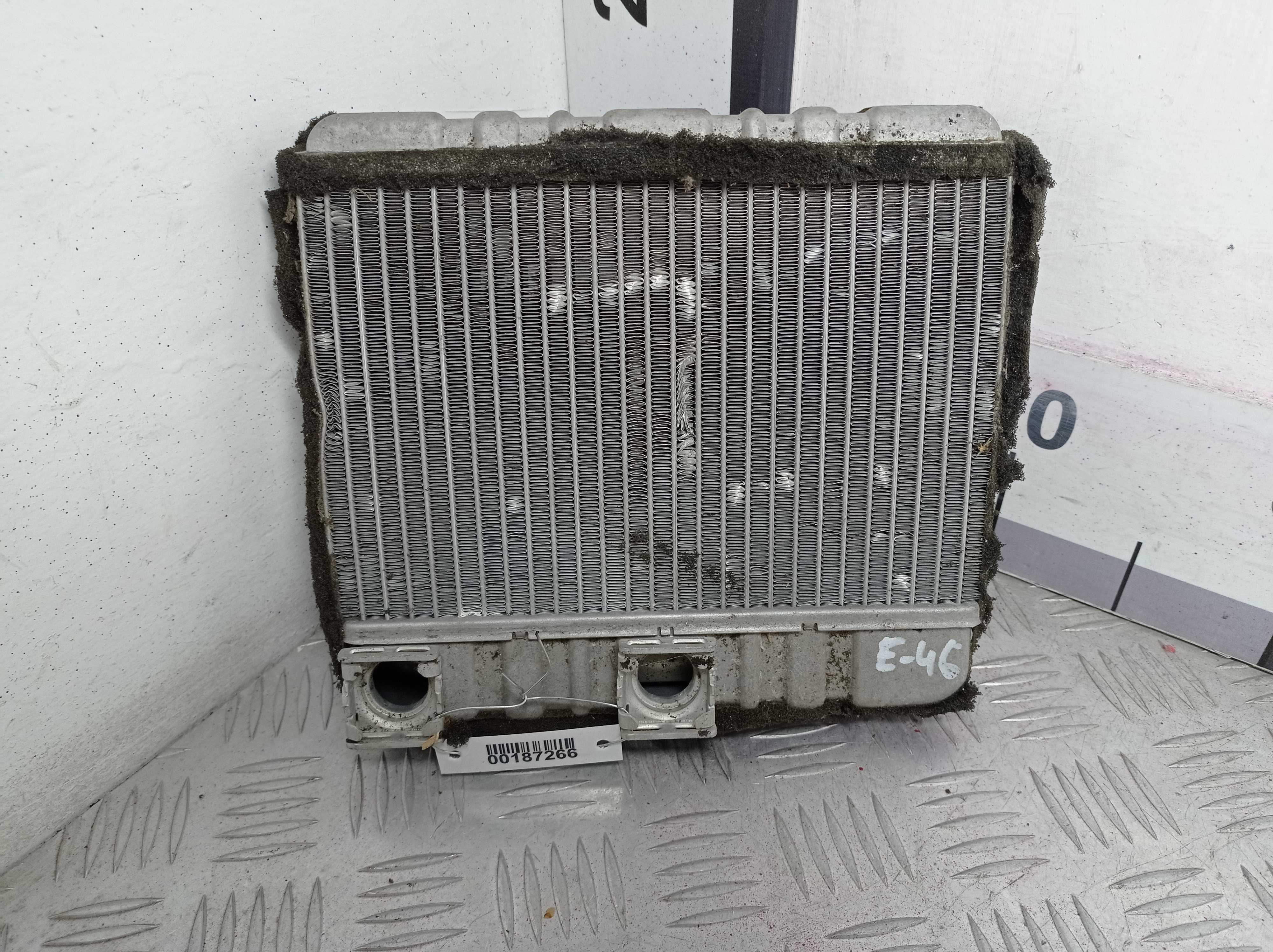 Радиатор отопителя AP-0012176469