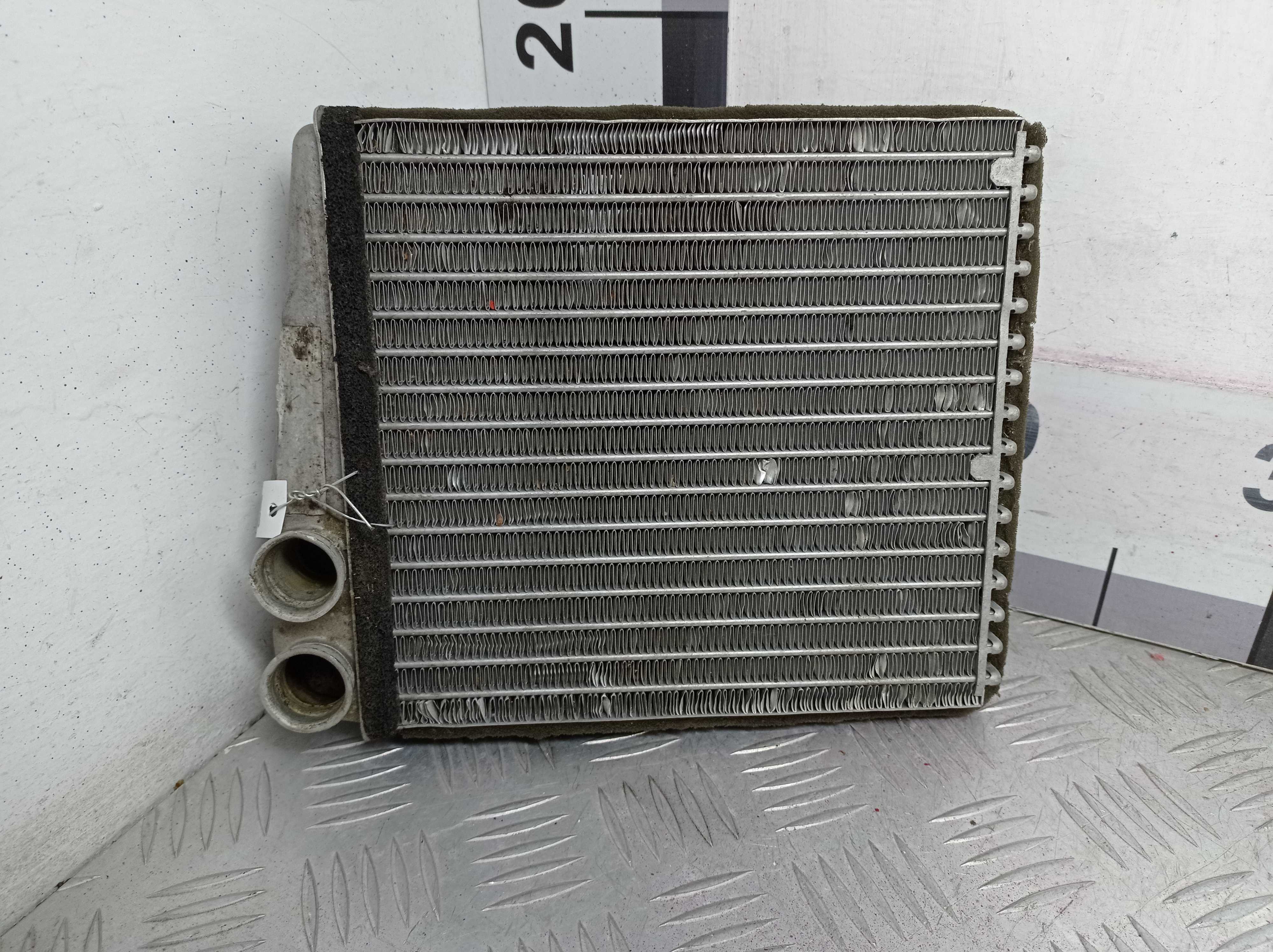 Радиатор отопителя AP-0012190682