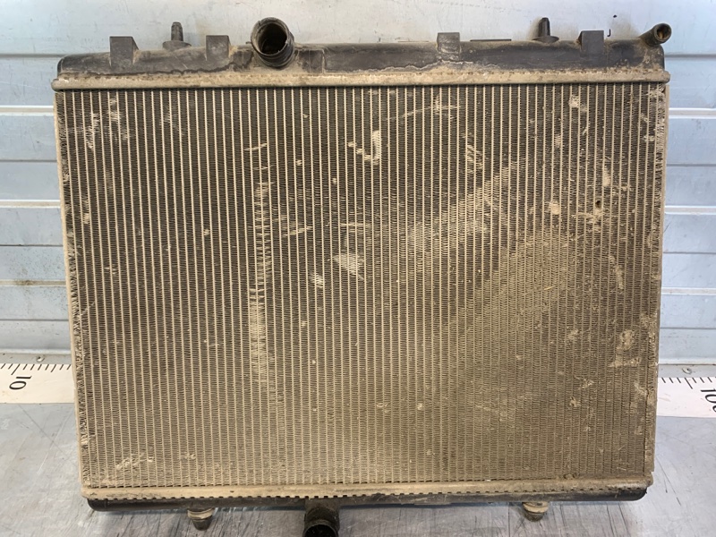 Радиатор охлаждения двигателя AP-0012358481