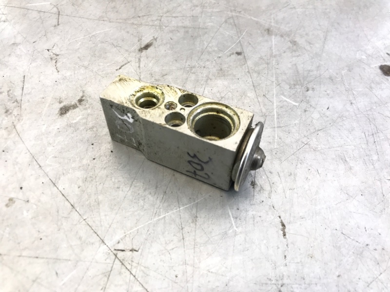 Клапан кондиционера AP-0013036731