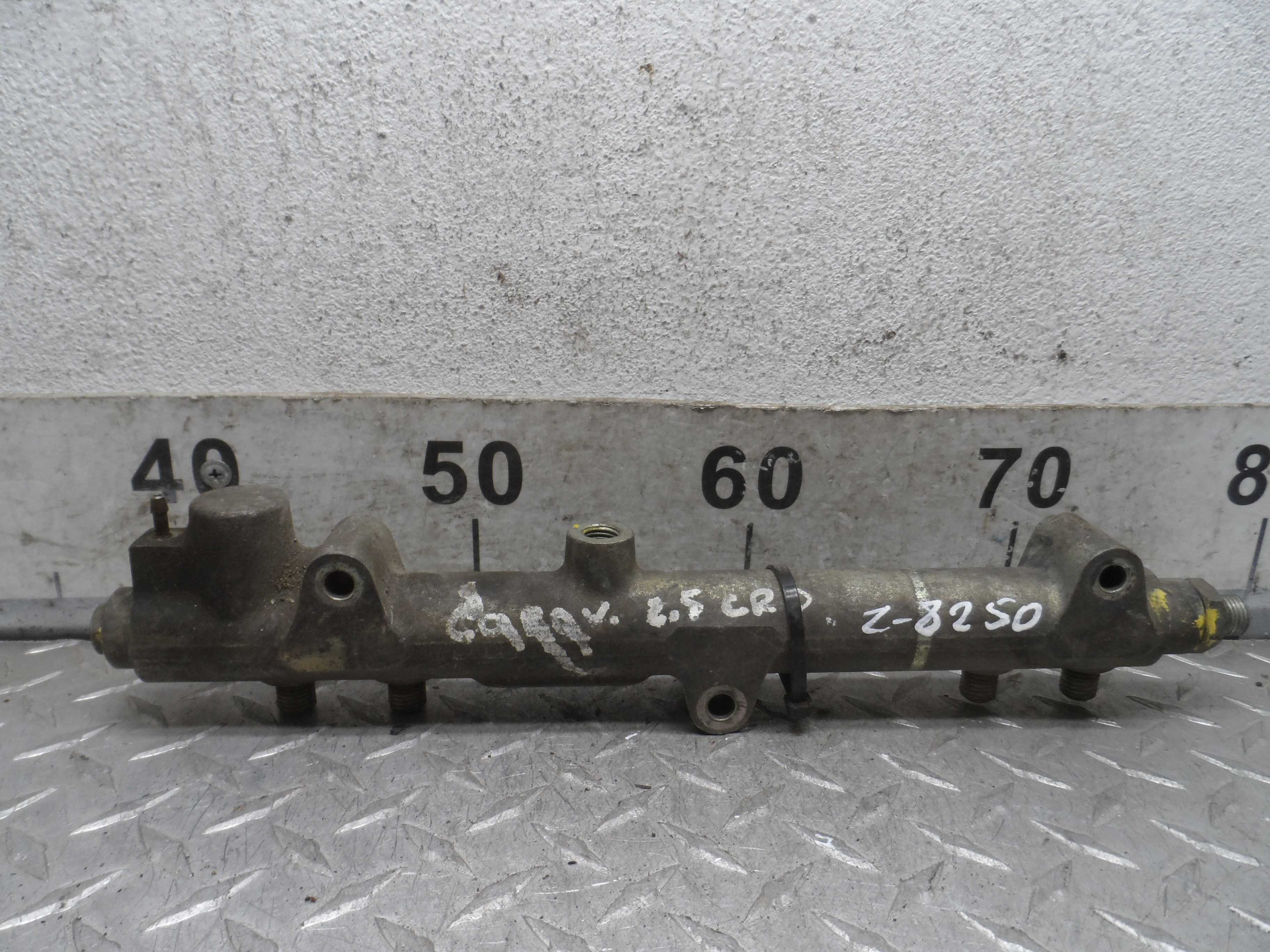 Рейка топливная (рампа) AP-0013281832