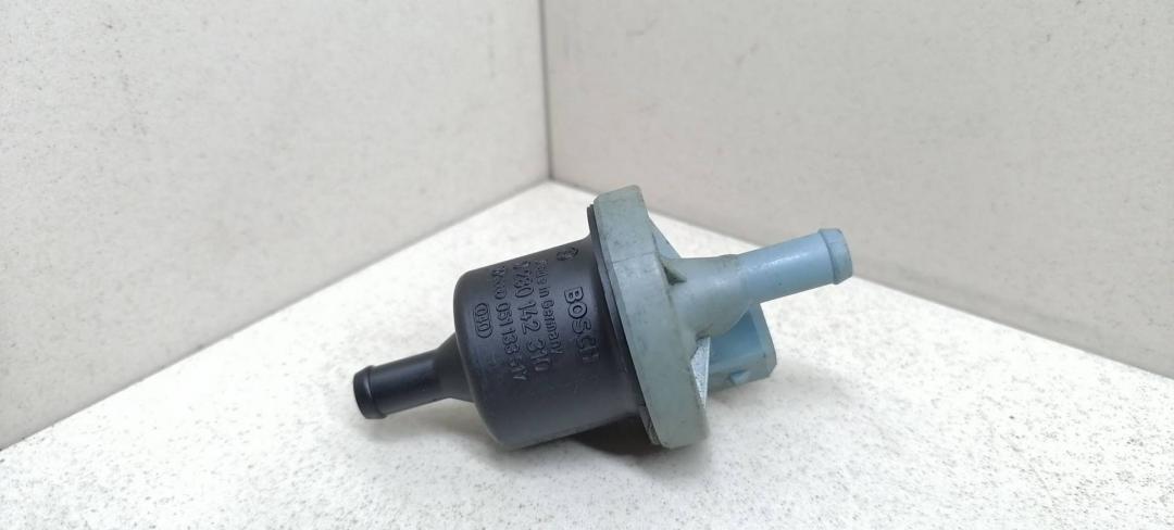 Клапан вентиляции топливного бака AP-0013429084