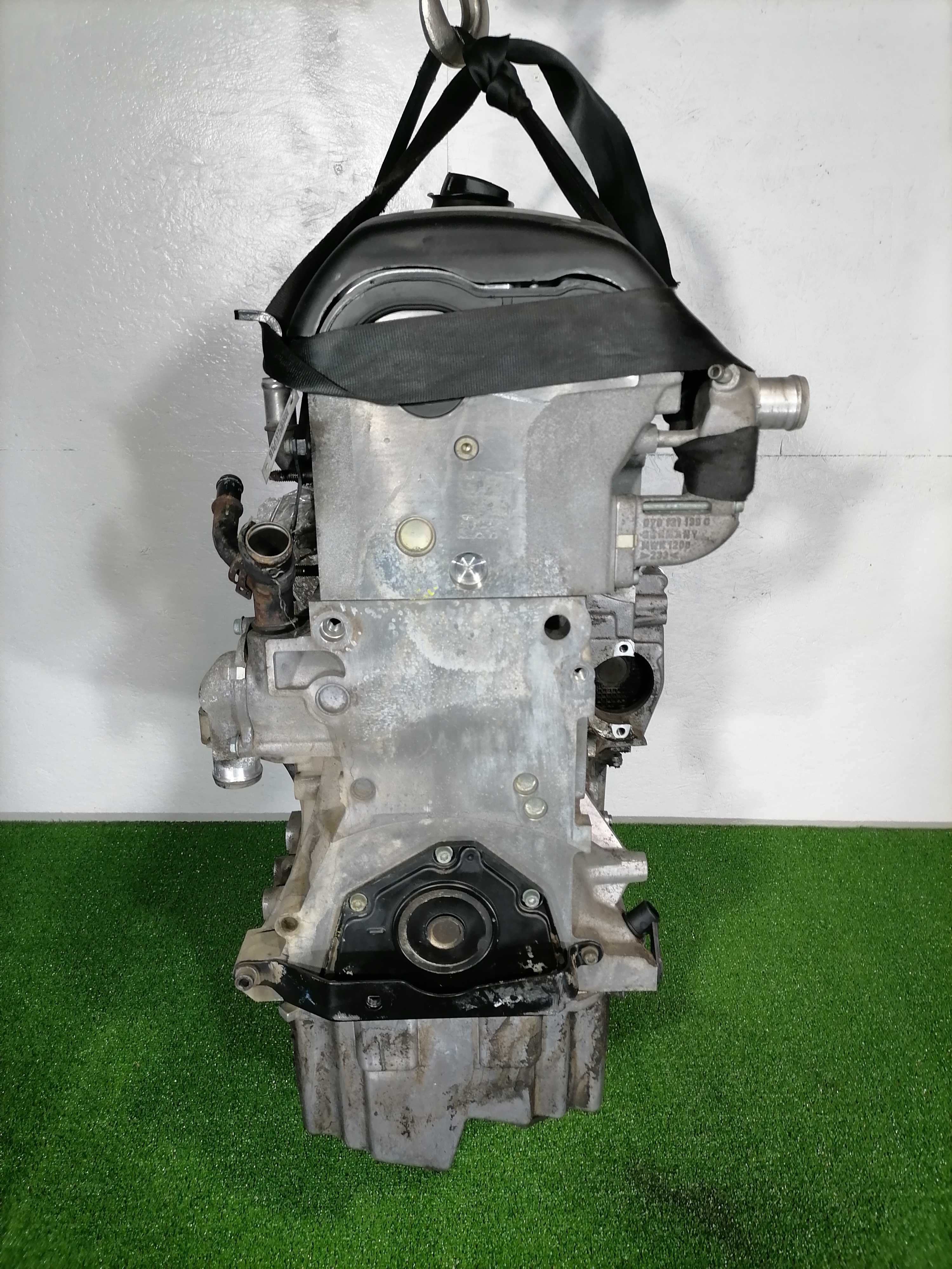 Двигатель (ДВС) AP-0013443193