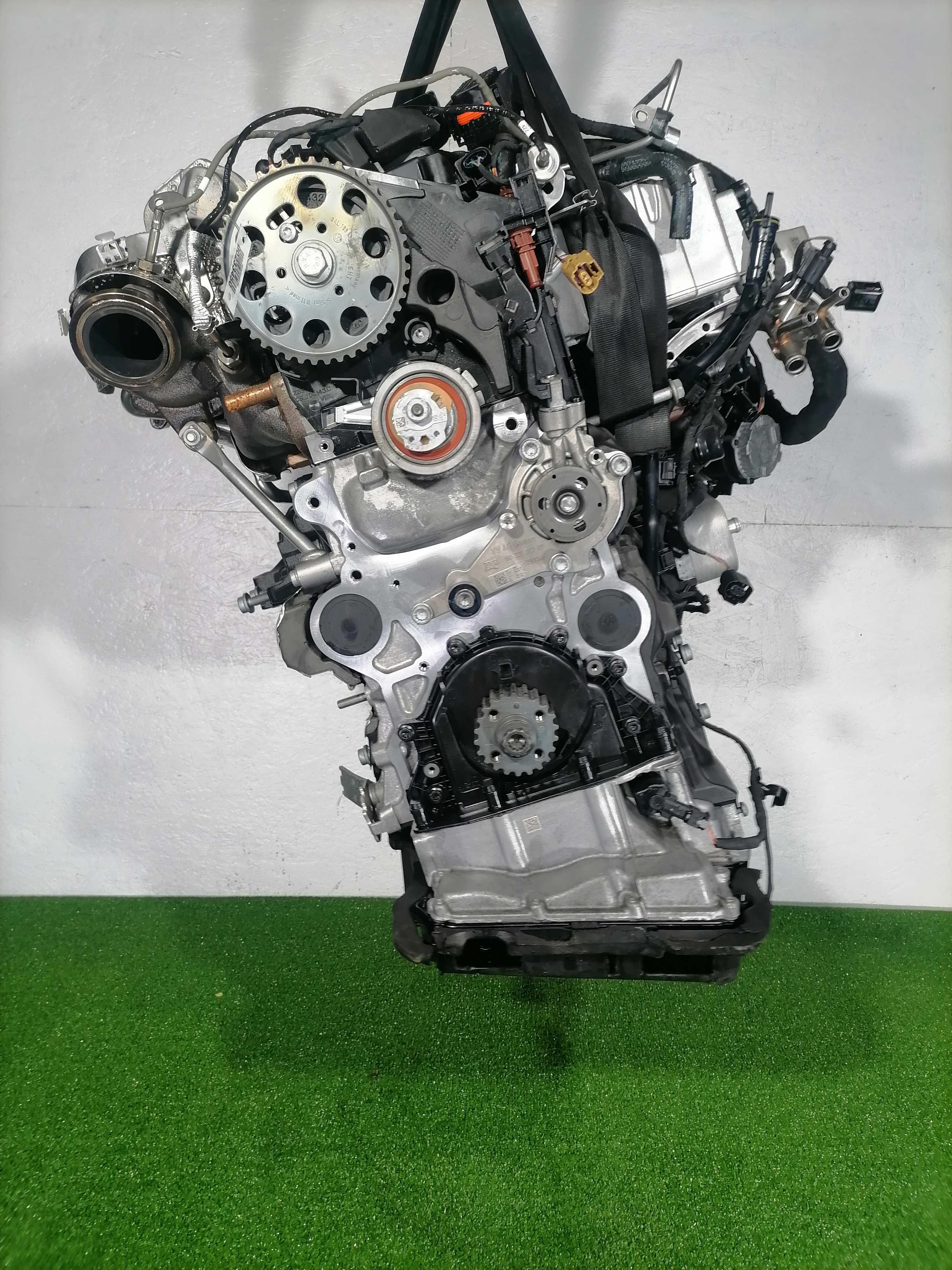 Двигатель (ДВС) AP-0013798493