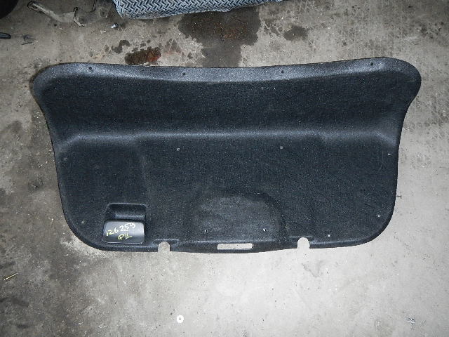 Обшивка крышки багажника AP-0000395990