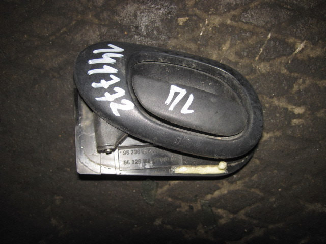 Ручка двери внутренняя левая AP-0000405975