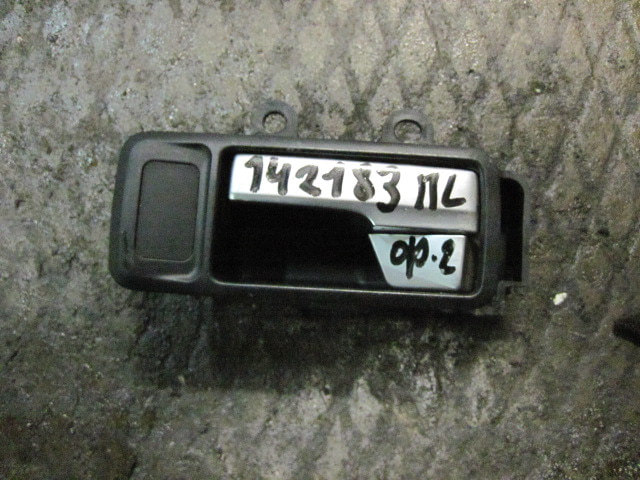 Ручка двери внутренняя левая AP-0000406281