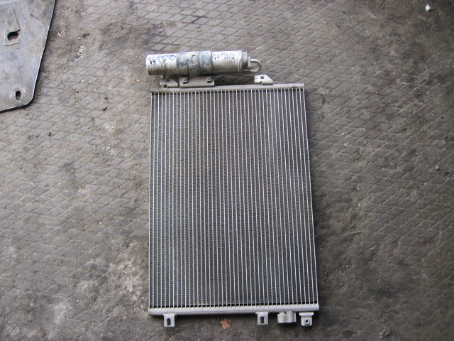 Радиатор кондиционера (конденсер) AP-0000414146