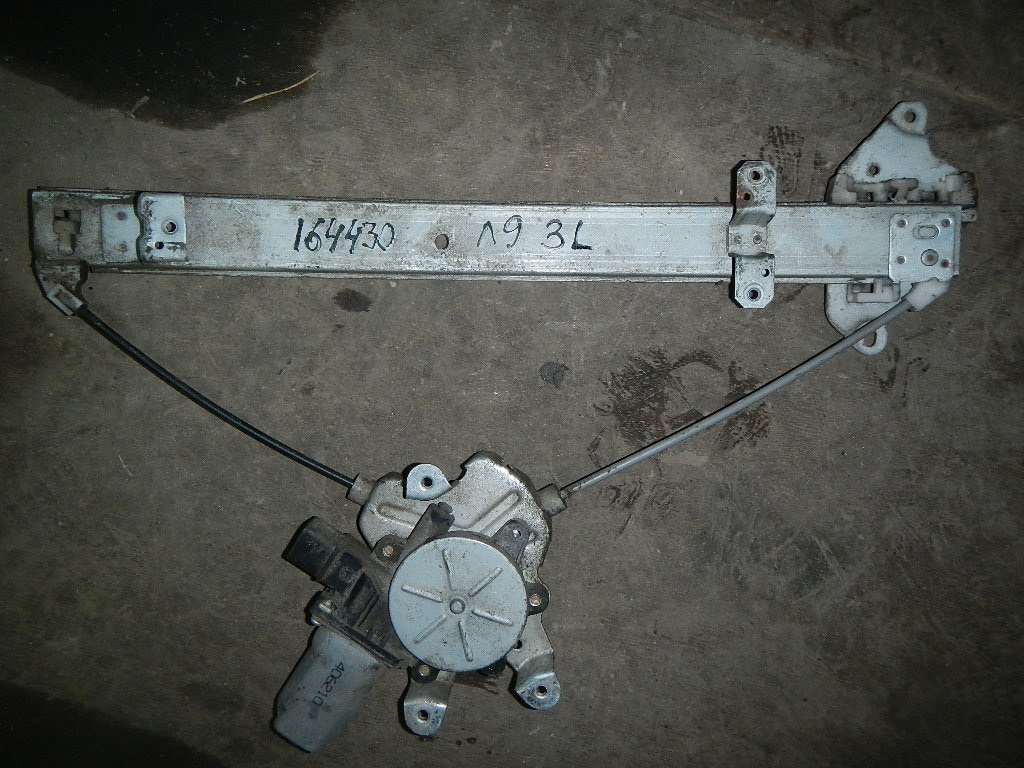 Стеклоподъемник электр. задний левый AP-0000412142