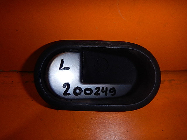 Ручка двери внутренняя левая AP-0000430379