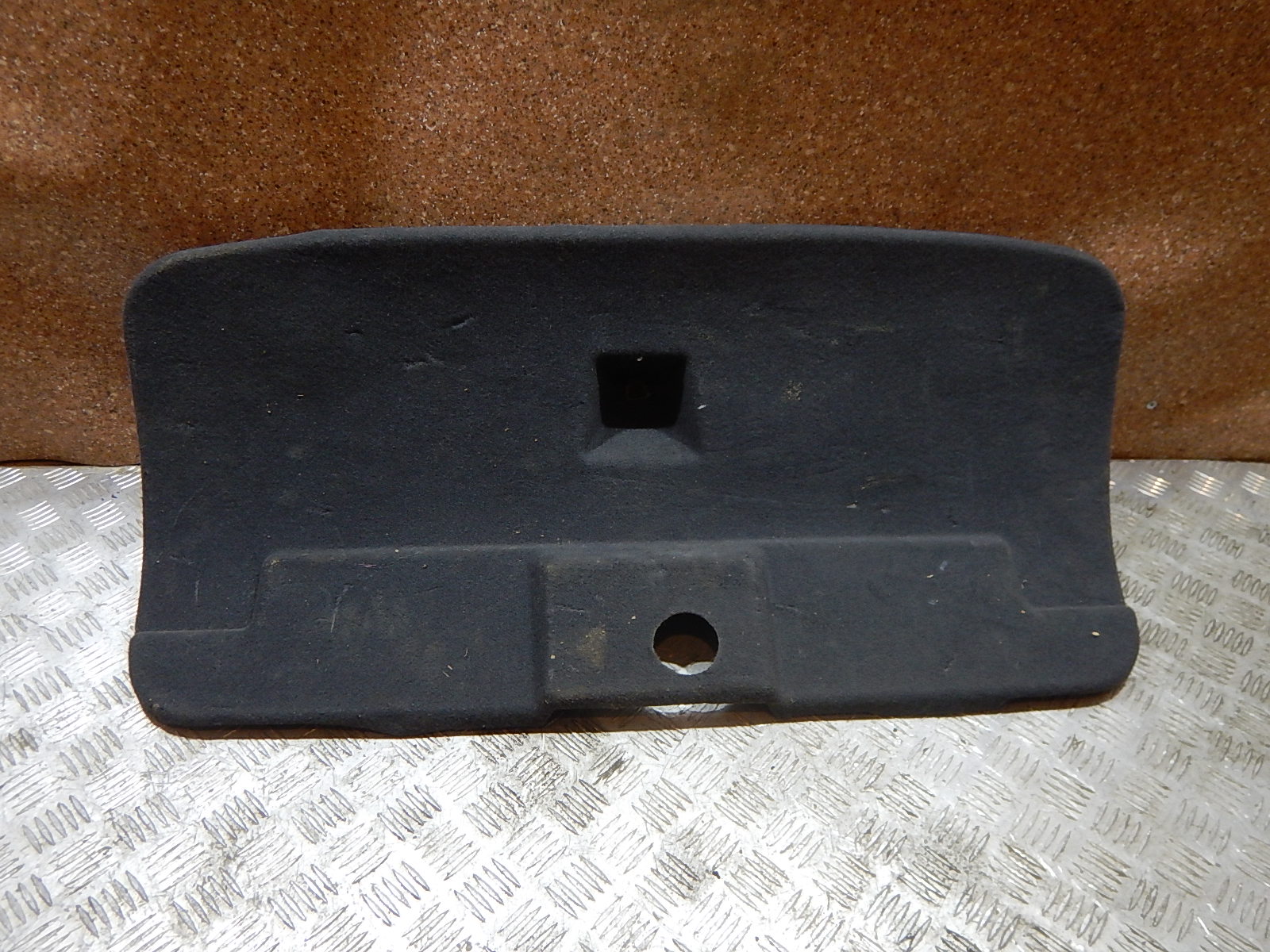 Обшивка крышки багажника AP-0002111721