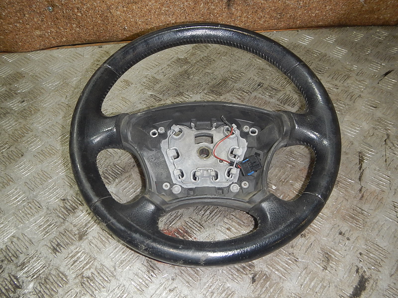 Рулевое колесо (руль) AP-0003926267