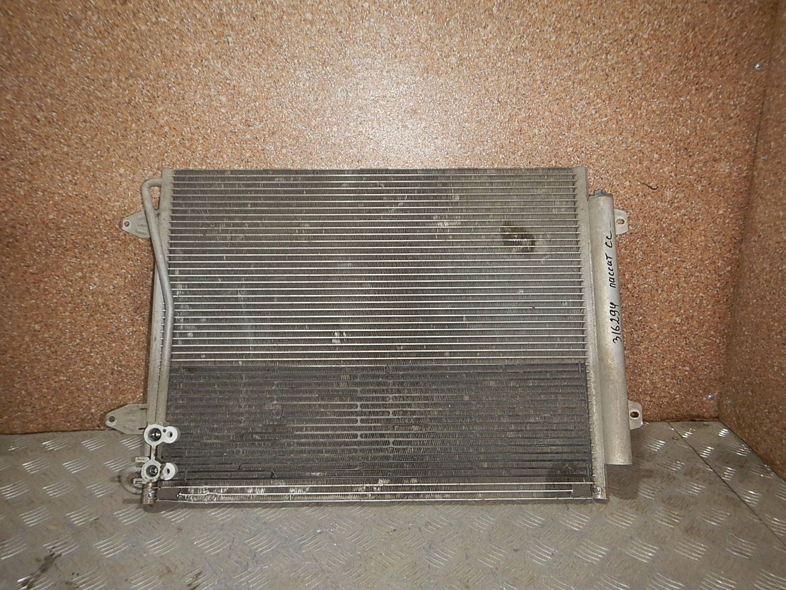 Радиатор кондиционера (конденсер) AP-0004798216
