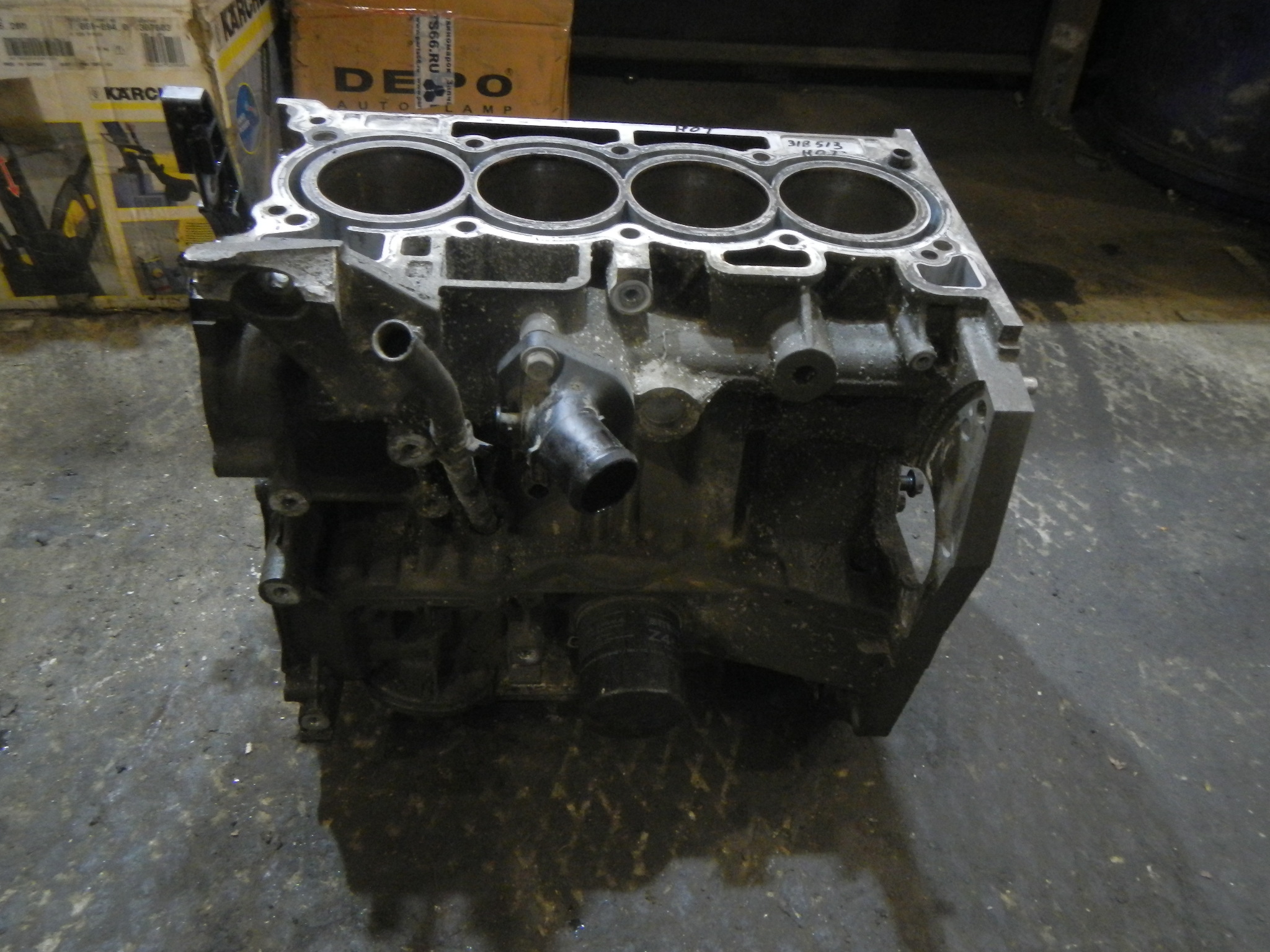 Блок двигателя AP-0004857009