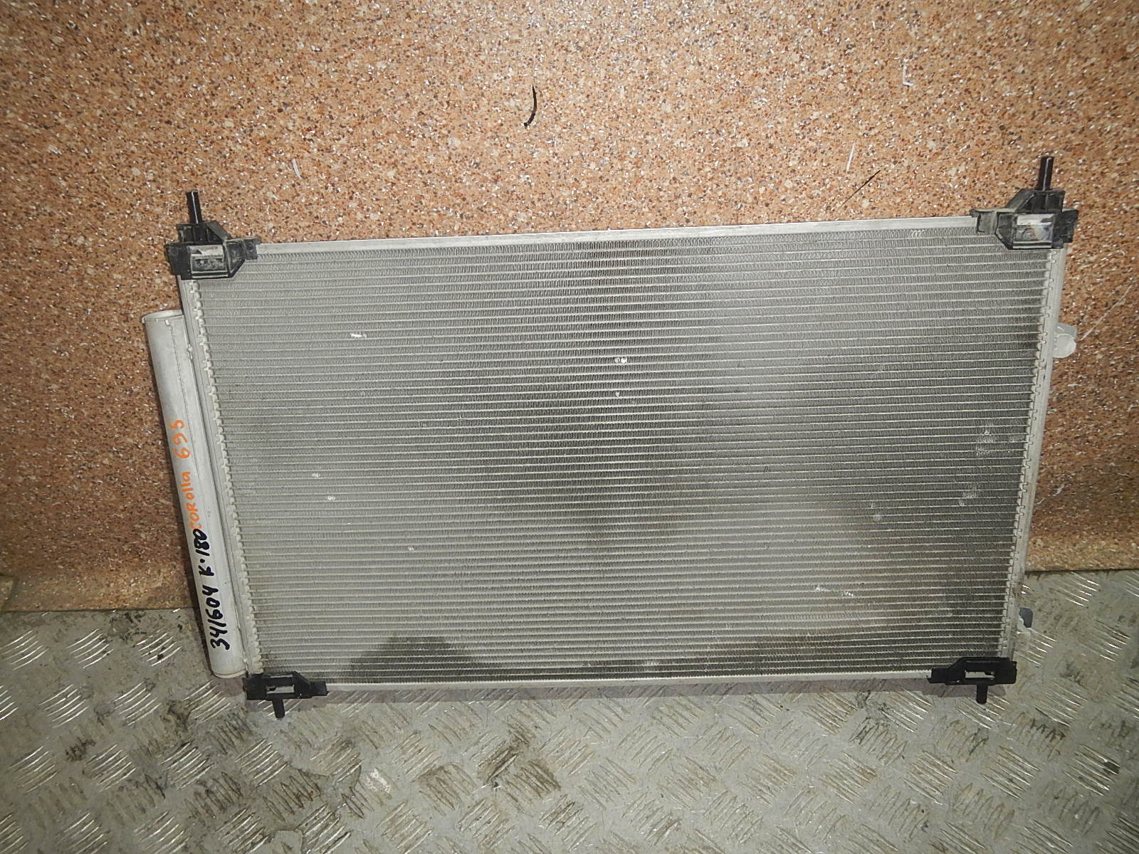 Радиатор кондиционера (конденсер) AP-0005696859