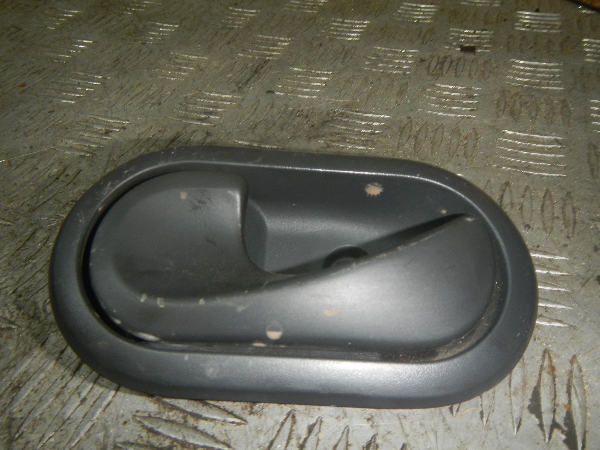 Ручка двери внутренняя левая AP-0007072941