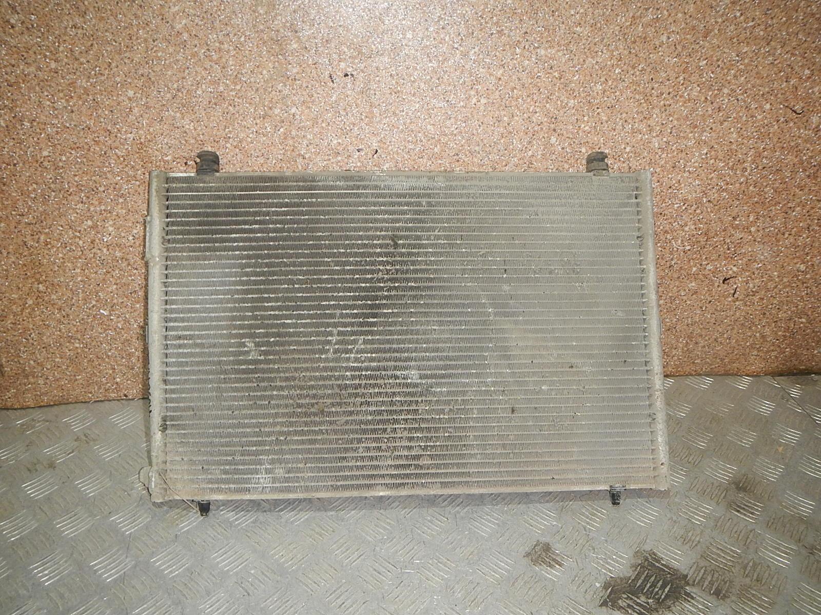 Радиатор кондиционера (конденсер) AP-0008835308