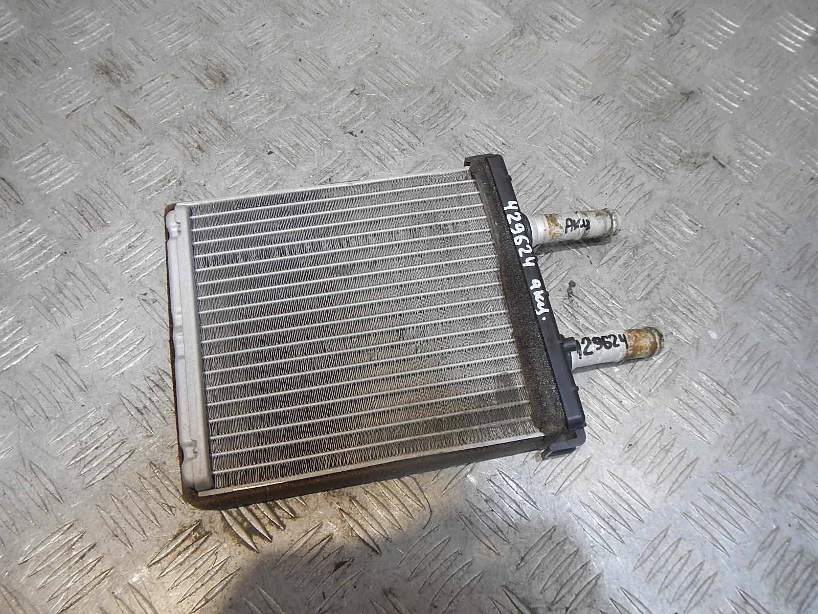 Радиатор отопителя AP-0009775964