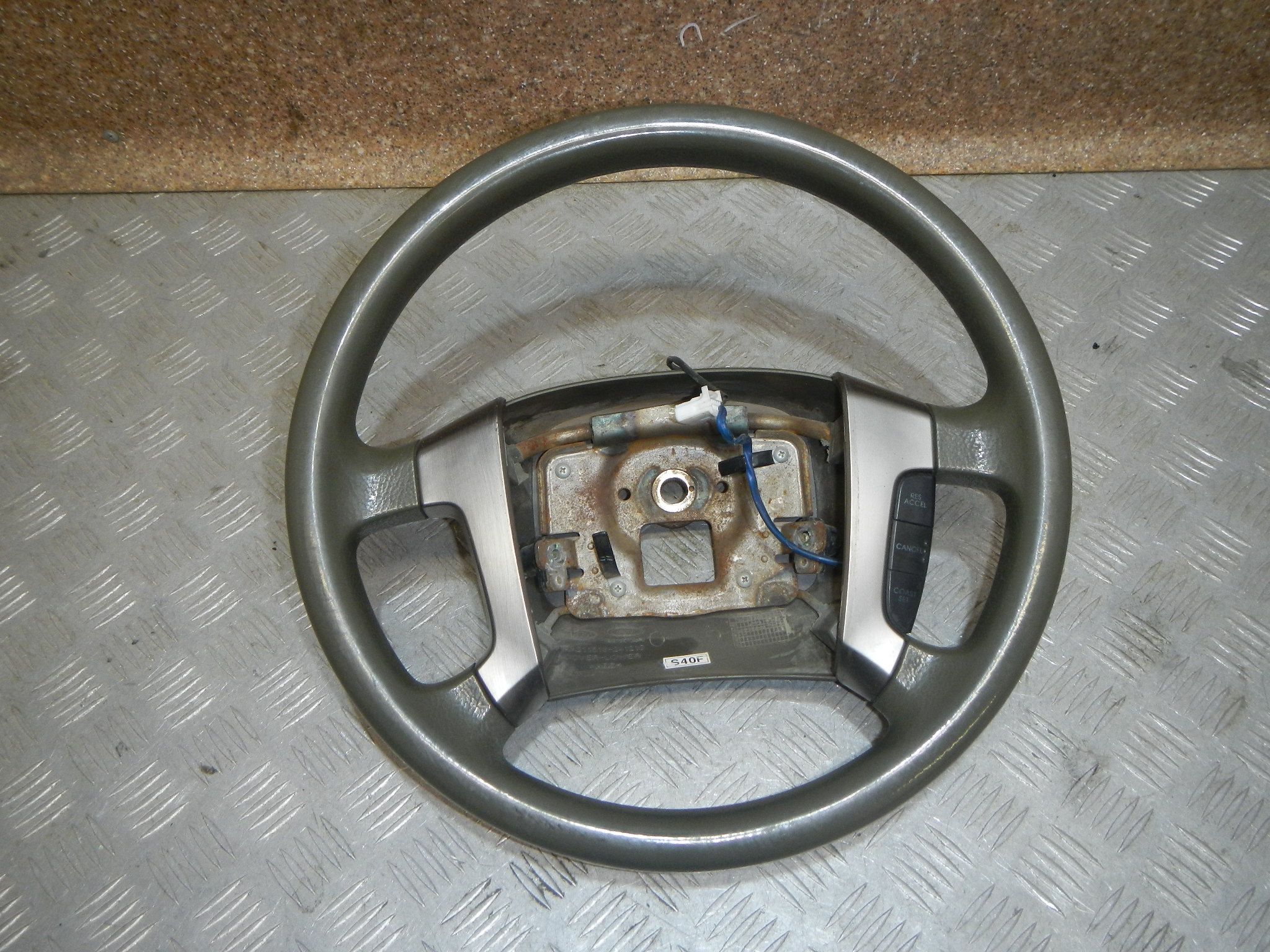 Рулевое колесо (руль) AP-0013952043