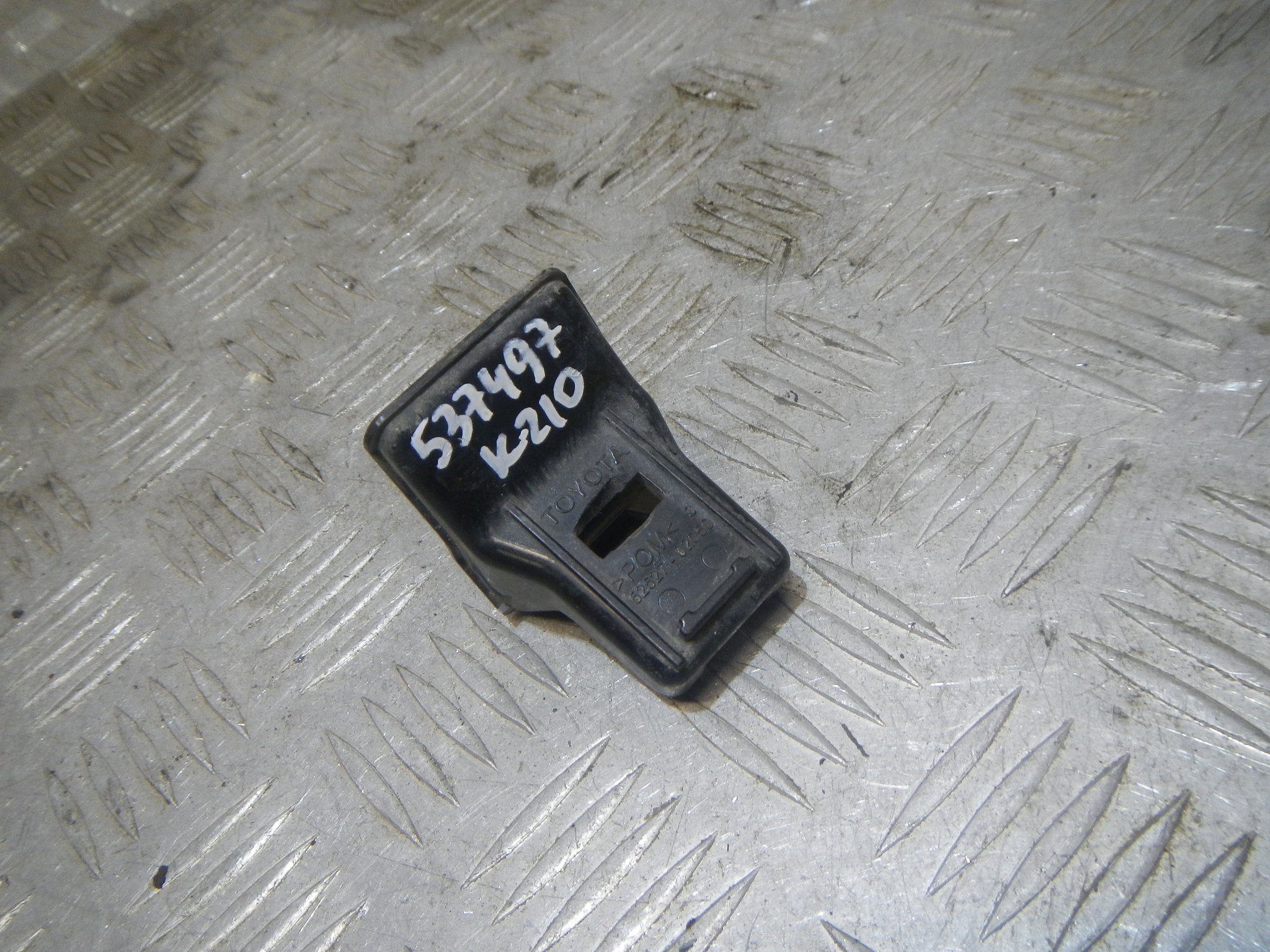 Кронштейн решетки радиатора AP-0014036385