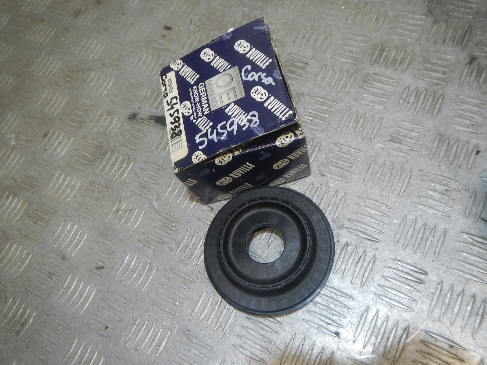 Опора переднего амортизатора AP-0014366436