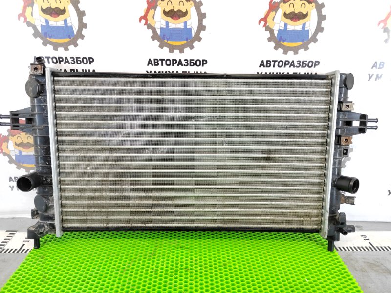 Радиатор охлаждения двигателя AP-0014748279