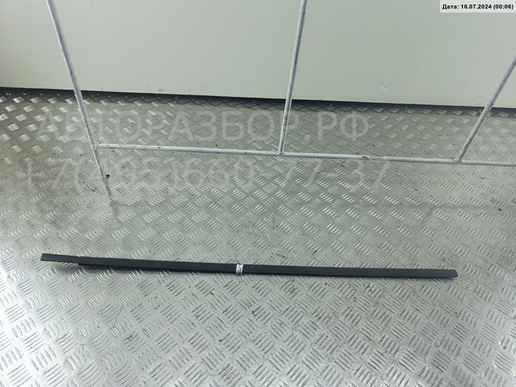 Накладка стекла переднего правого AP-0014857066