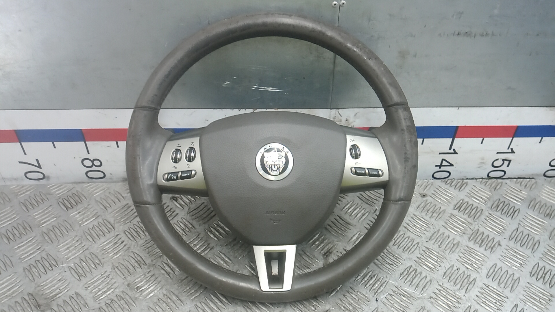 Подушка безопасности в рулевое колесо AP-0014938936