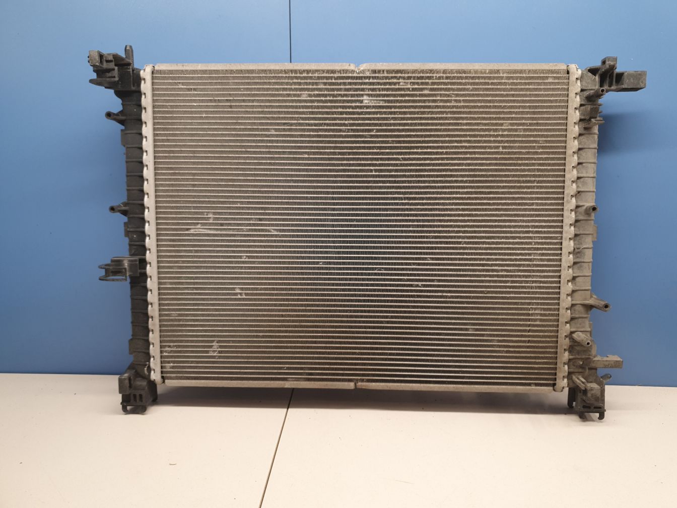 Радиатор охлаждения двигателя AP-0011497094