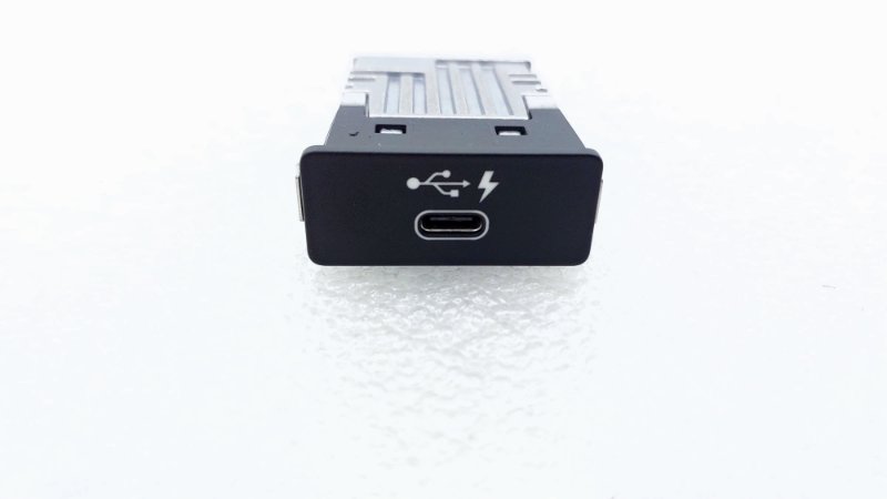 Адаптер прикуривателя USB AP-0015161298