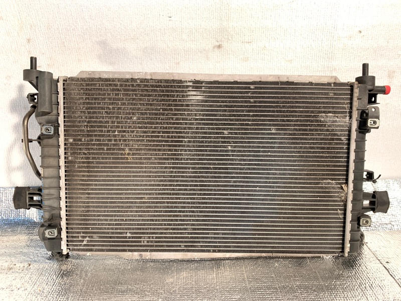 Радиатор охлаждения двигателя AP-0009913970