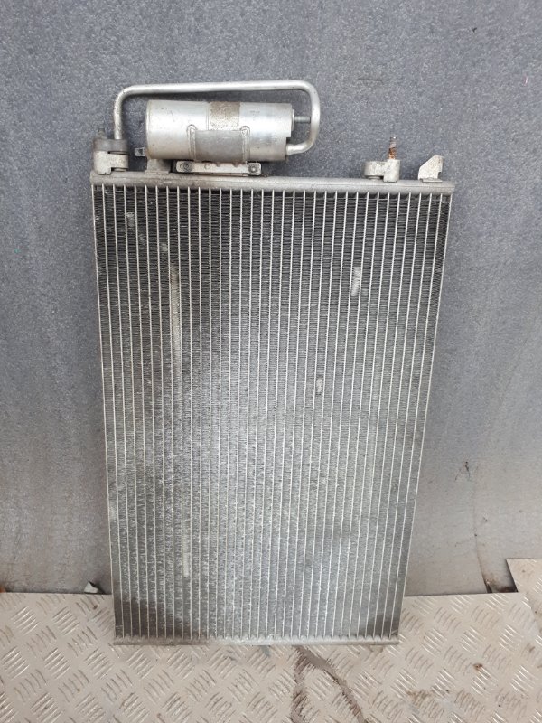 Радиатор кондиционера (конденсер) AP-0009911745