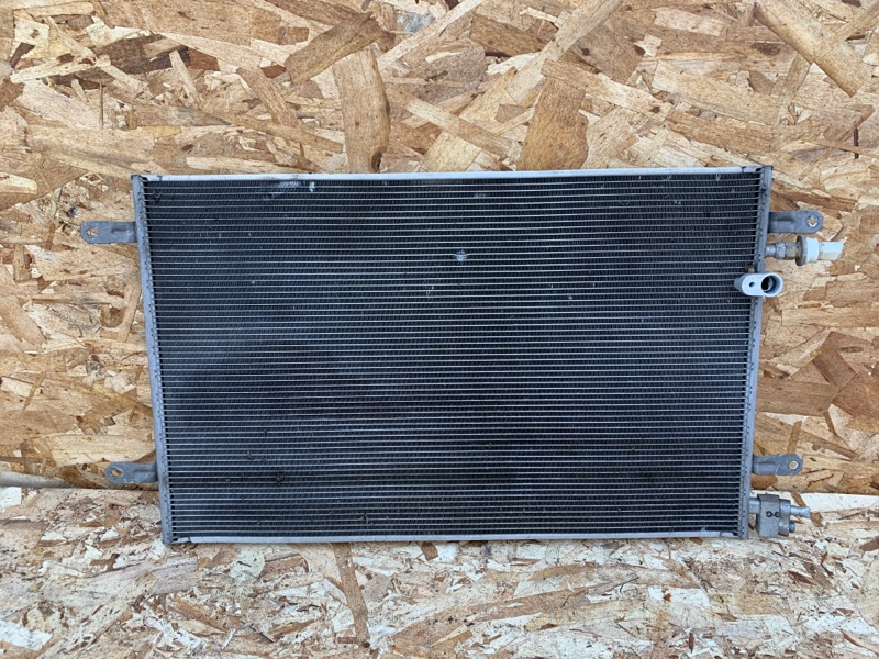 Радиатор кондиционера (конденсер) AP-0009909981