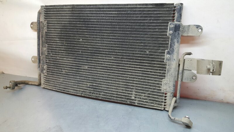 Радиатор кондиционера (конденсер) AP-0010212808