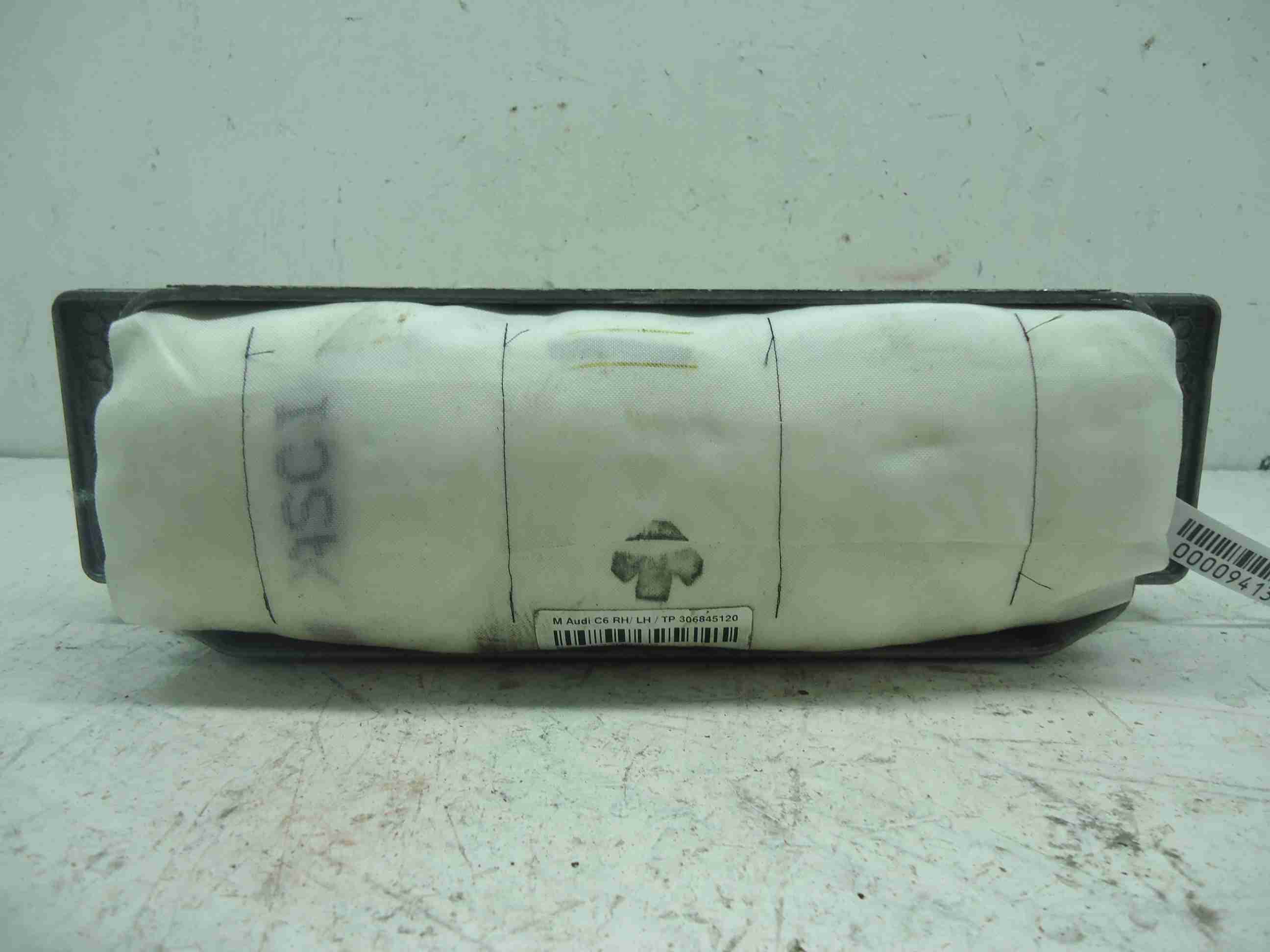 Подушка безопасности пассажирская (в торпедо) AP-0010224597