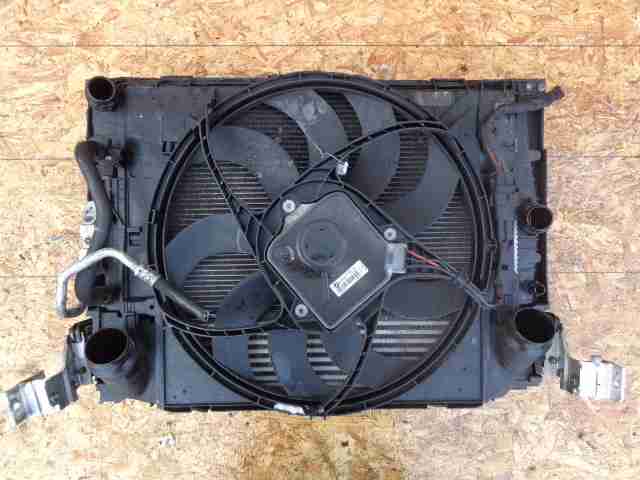 Радиатор охлаждения двигателя AP-0010239006